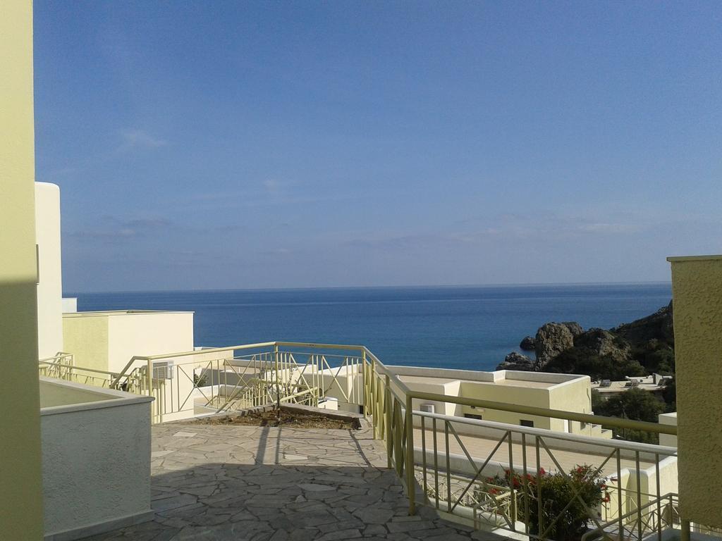 Polyrizos Hotel Rodakino Exterior foto