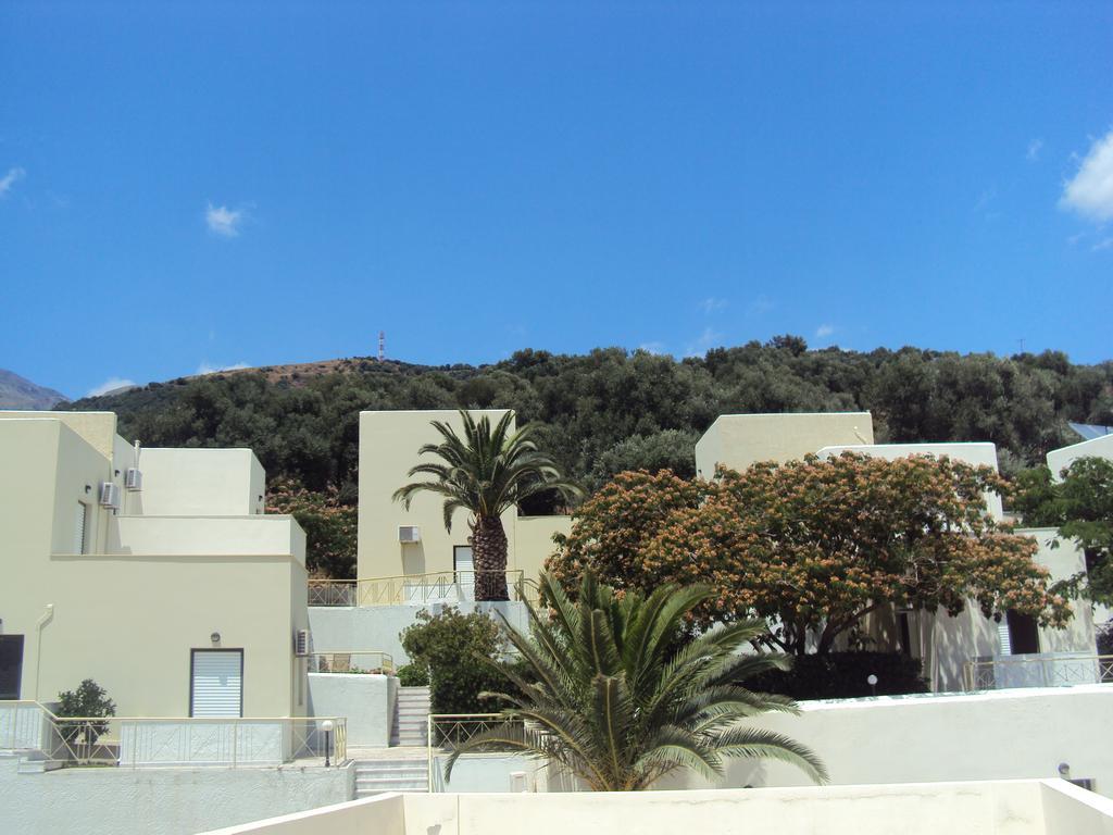 Polyrizos Hotel Rodakino Exterior foto
