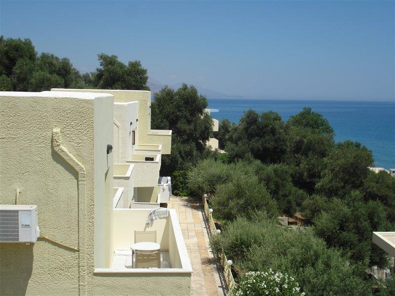 Polyrizos Hotel Rodakino Exterior foto